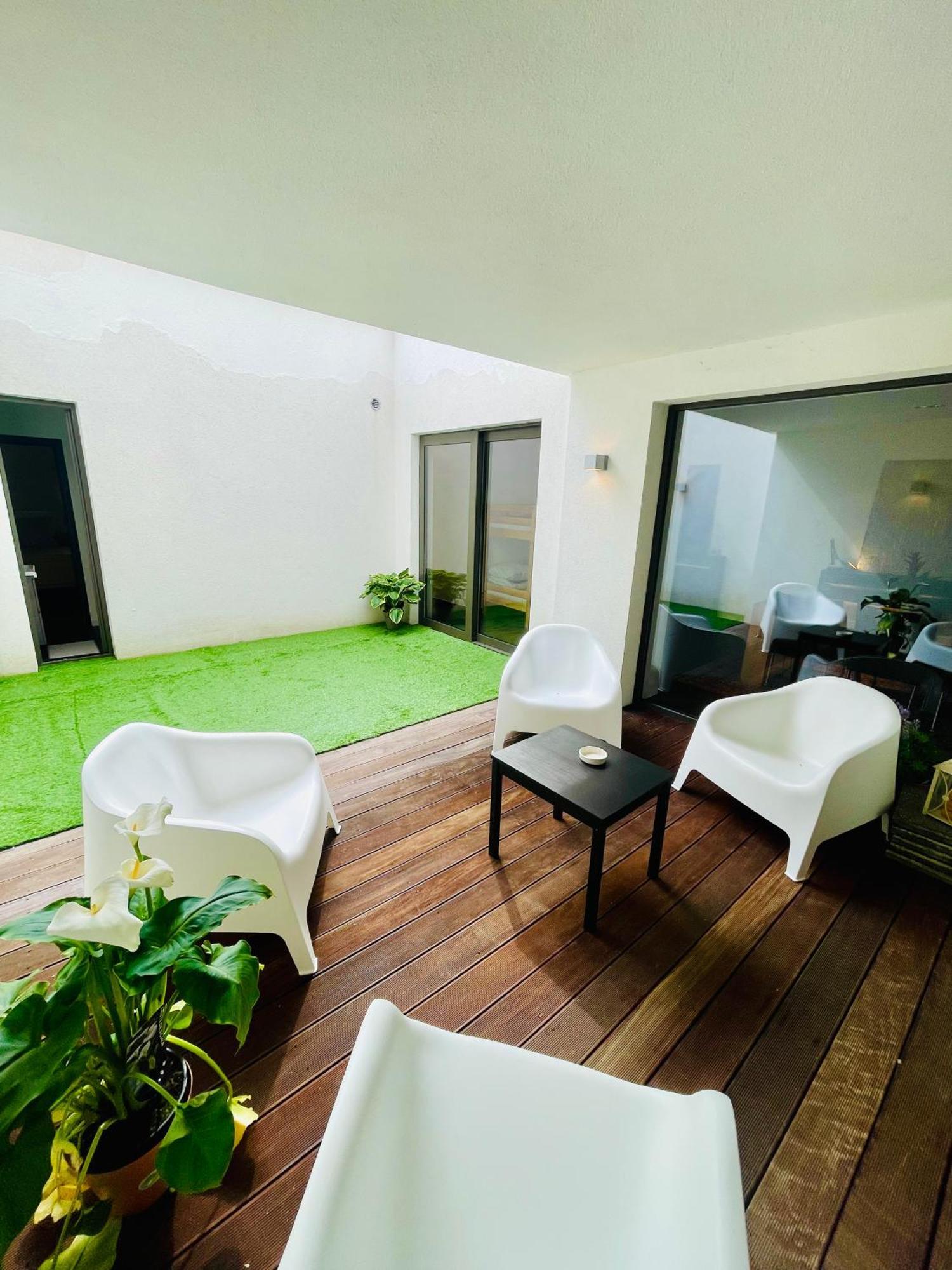 Down Town Spacious Loft Retreat With Private Parking Bruxelas Exterior foto