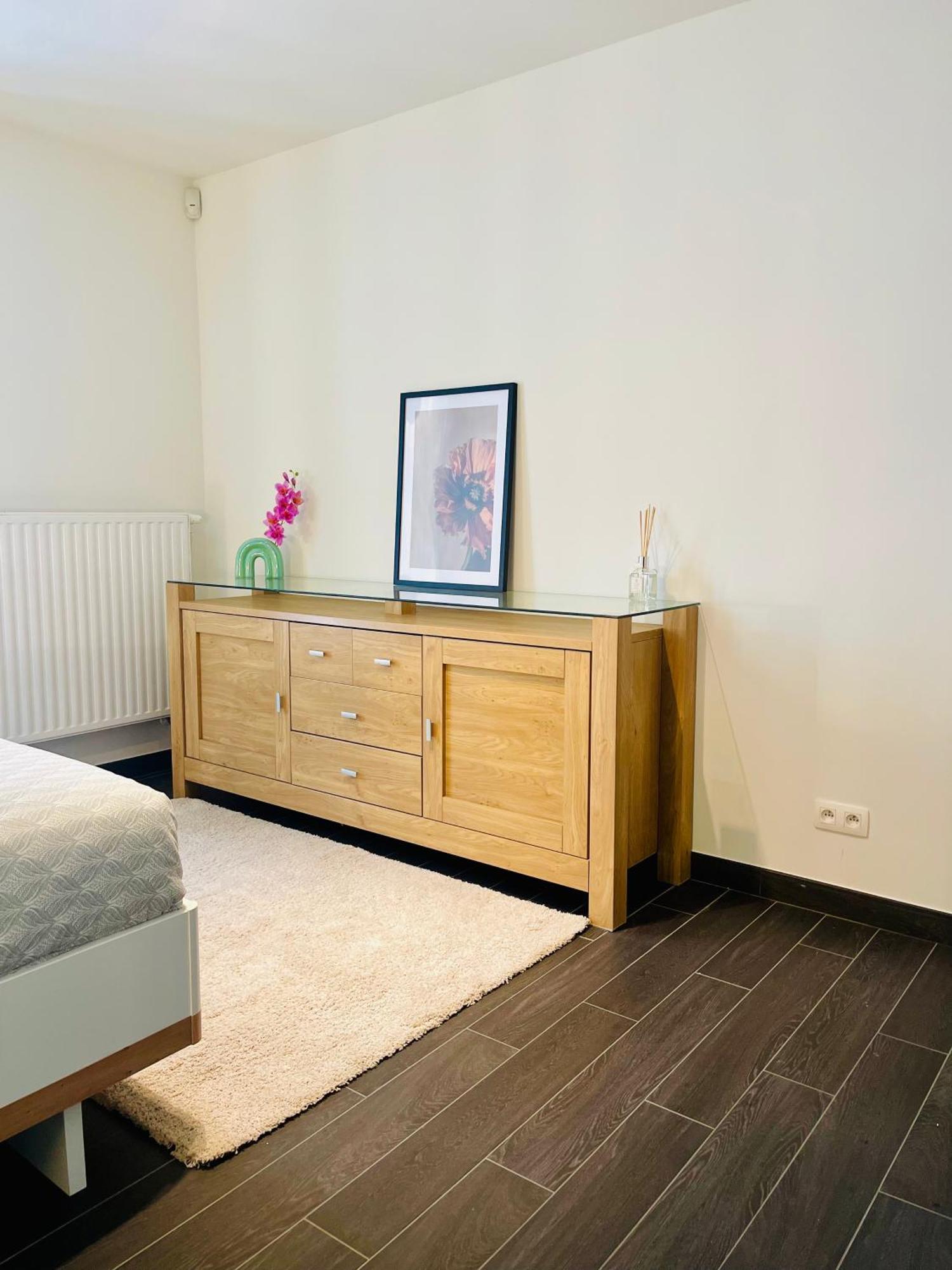 Down Town Spacious Loft Retreat With Private Parking Bruxelas Exterior foto